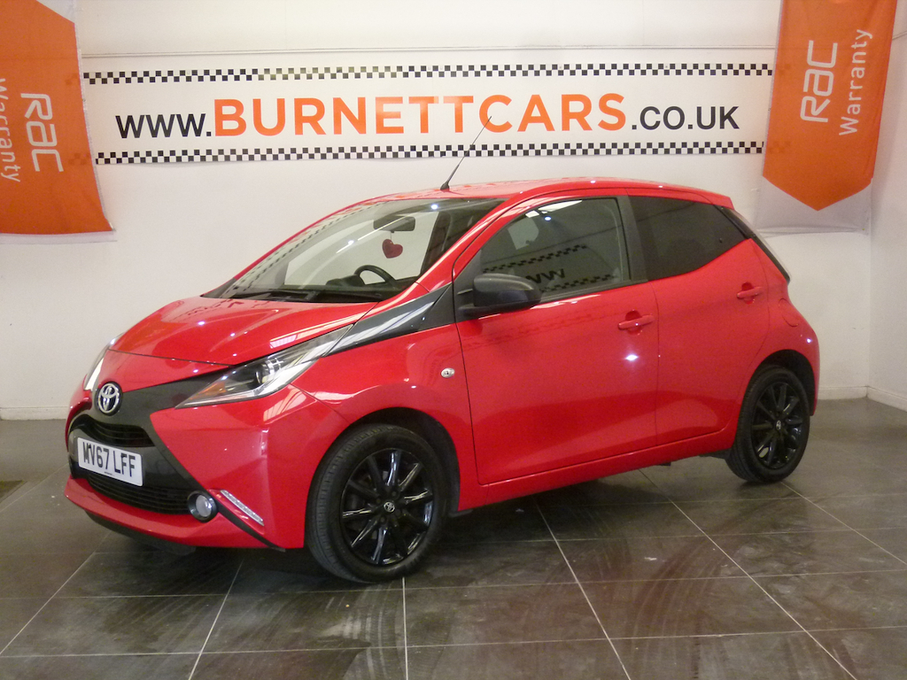 Toyota Aygo Vvt-i X-style Red #2
