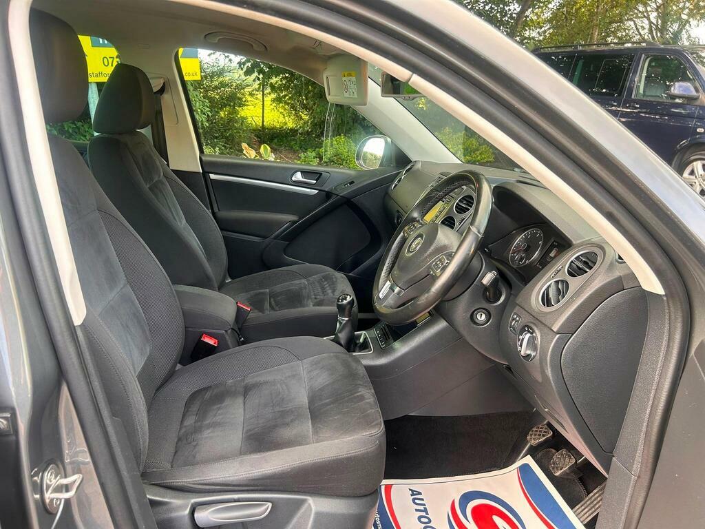 Volkswagen Tiguan 2.0 Tdi Bluemotion Tech Match 2Wd Euro 5 S S Grey #6