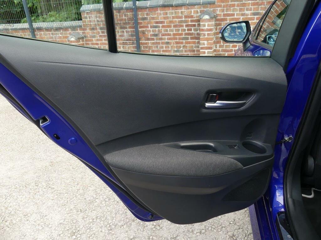 Toyota Corolla 2.0 Hybrid Excel Cvt Blue #32