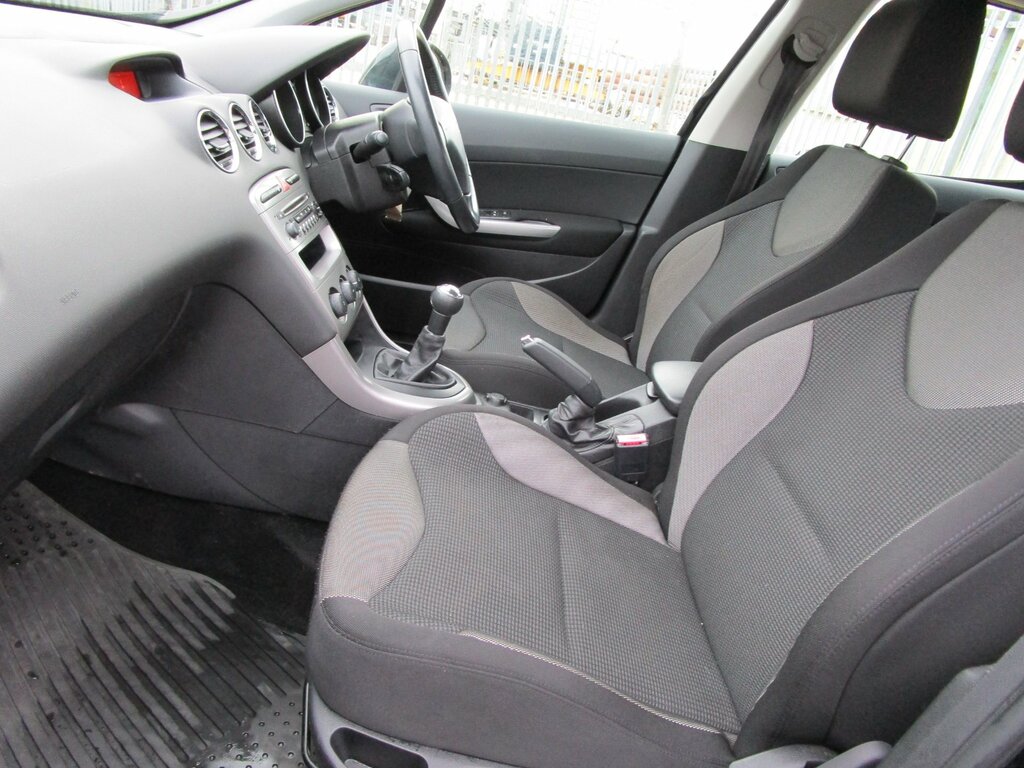 Peugeot 308 E-hdi Active Silver #12