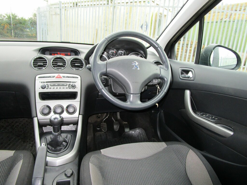 Peugeot 308 E-hdi Active Silver #14