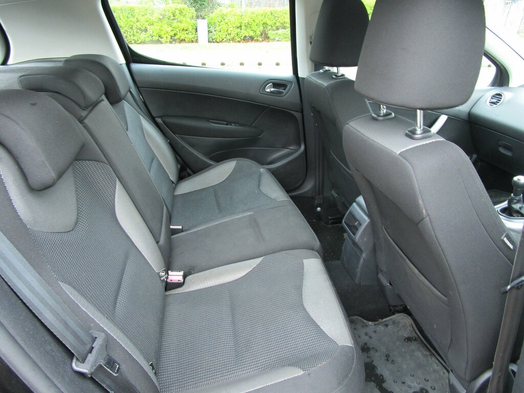 Peugeot 308 E-hdi Active Silver #13