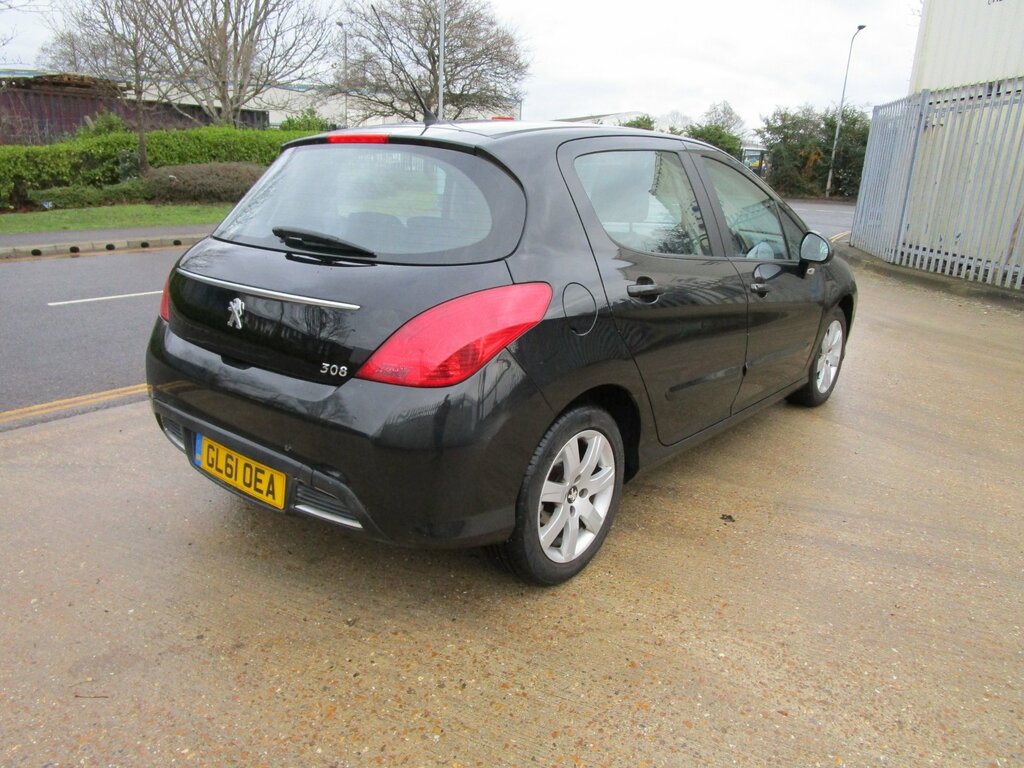 Peugeot 308 1.6 Hdi Active Hatchback Euro 5 Black #4