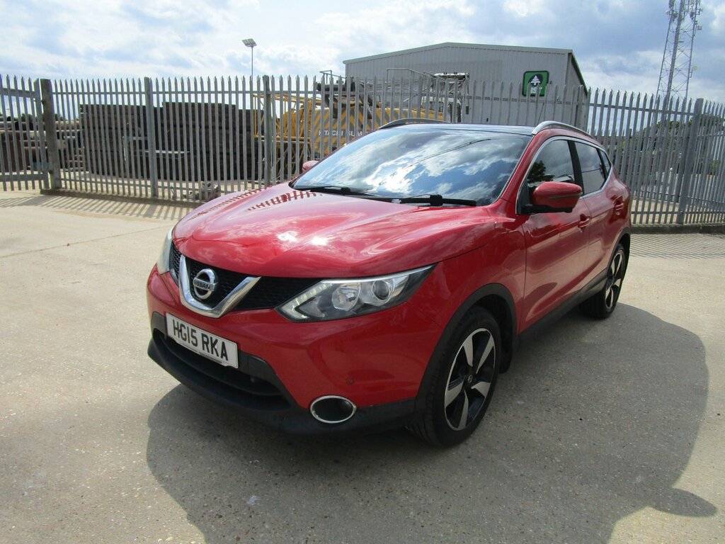 Nissan Qashqai 1.5 Dci N-tec Suv 2Wd Euro 5 S HG15RKA Red #3