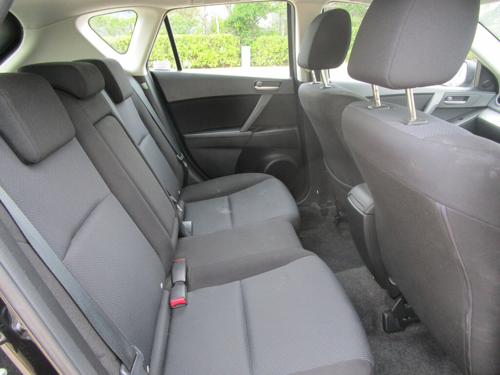 Mazda 3 1.6 Takuya Hatchback Euro 5 105 Silver #12