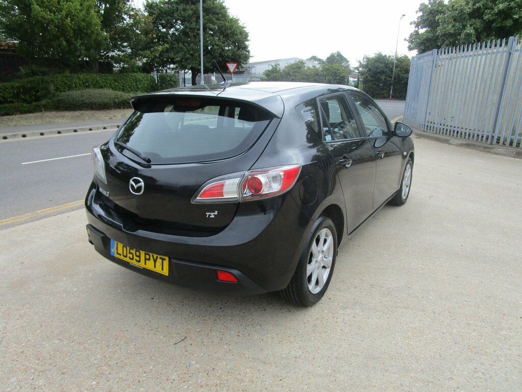 Mazda 3 Ts2 D 5-Door 35 Pound Road Tax Black #3