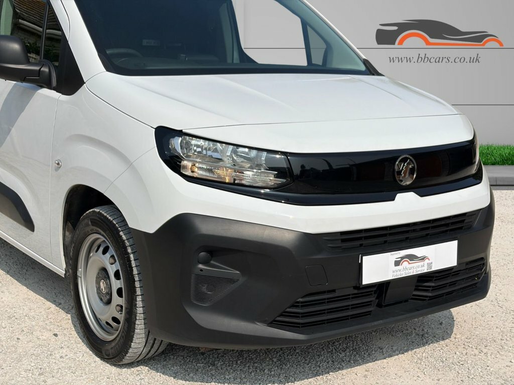 Vauxhall Combo Cargo Xl 1.5 Turbo D 10 White #9