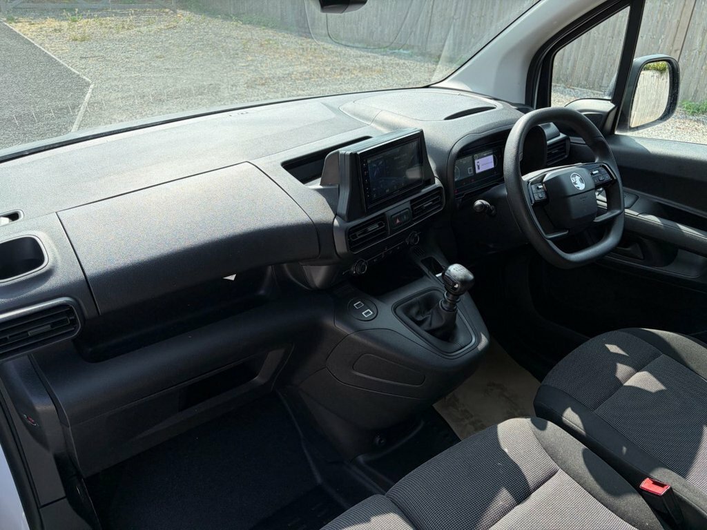 Vauxhall Combo Cargo Xl 1.5 Turbo D 10 White #15