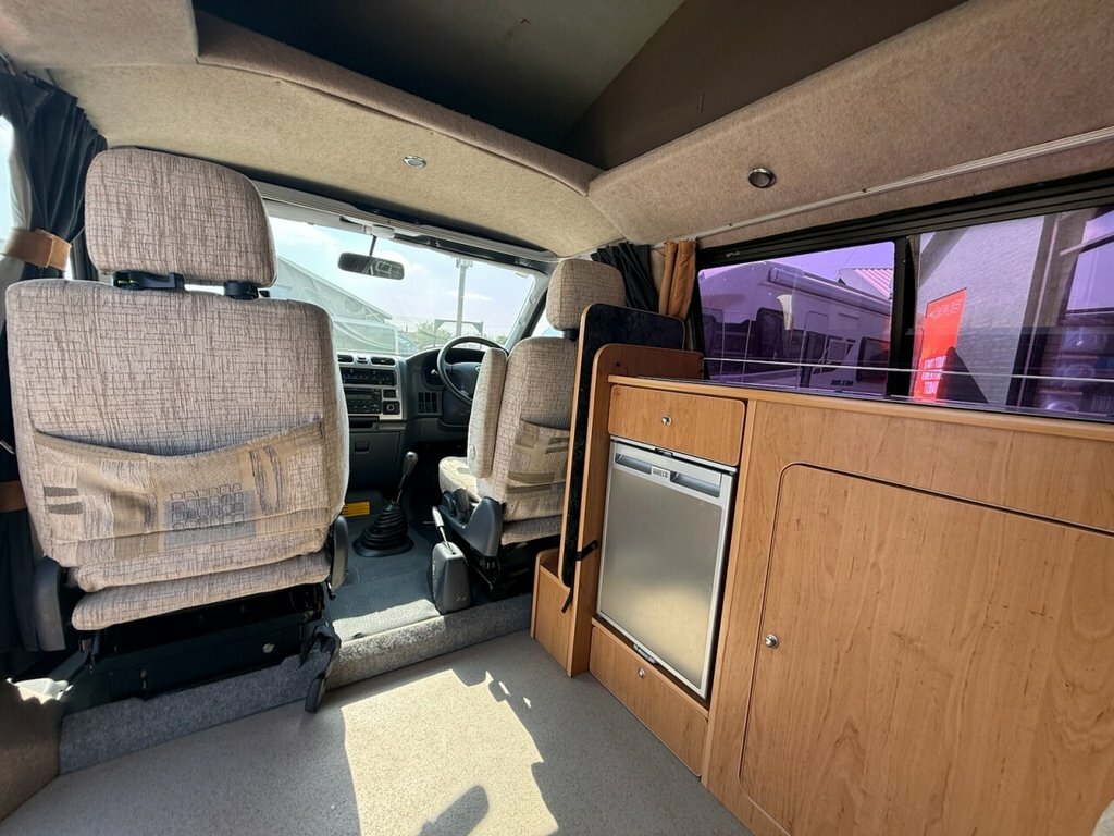 Toyota PROACE Estate Blue #6