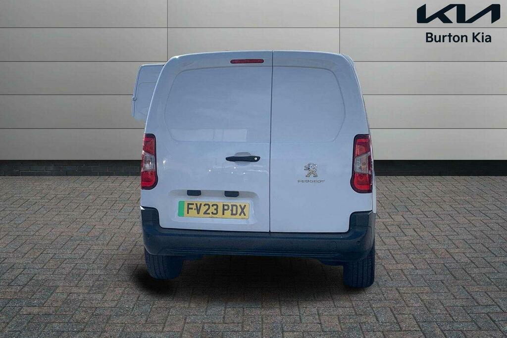 Peugeot E-Partner 800 50Kwh Professional Premium Standard Panel Va White #4