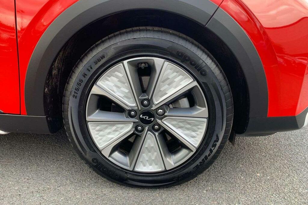 Kia Soul 64Kwh Explore Suv 201 Bhp Red #6