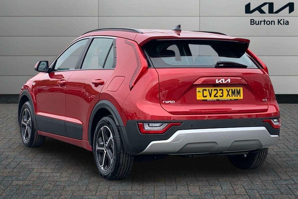 Kia Niro 1.6H Gdi 2 Suv Hybrid Dct Euro 6 Ss CV23XMM Red #2