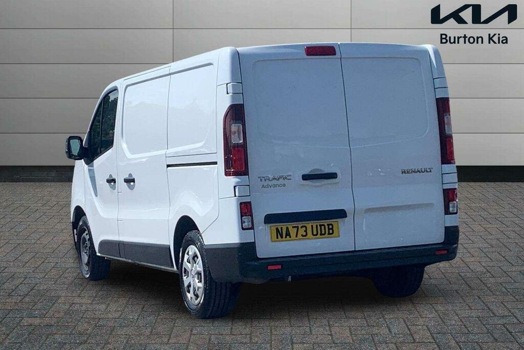 Renault Trafic 2.0 Dci Blue Sl30 Advance Panel Van Man NA73UDB White #2