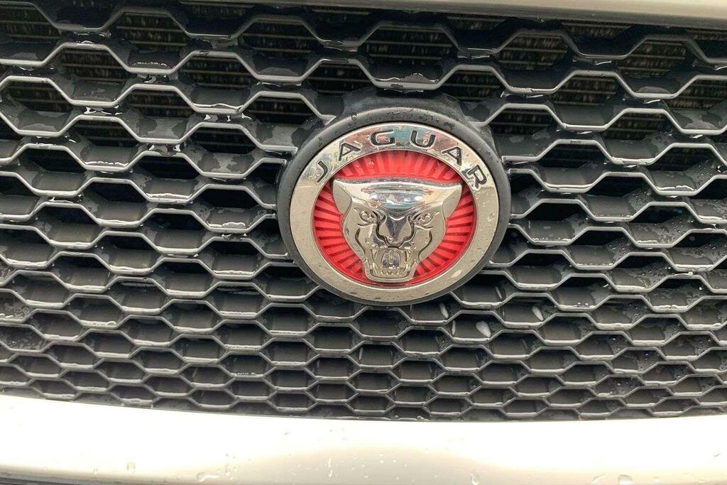 Jaguar XF 2.0D Portfolio Saloon Euro 6 S S White #25