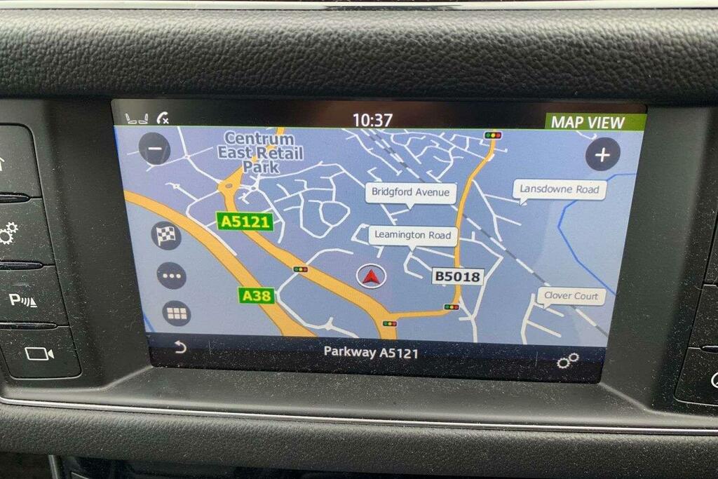 Jaguar XF 2.0D Portfolio Saloon Euro 6 S S White #22
