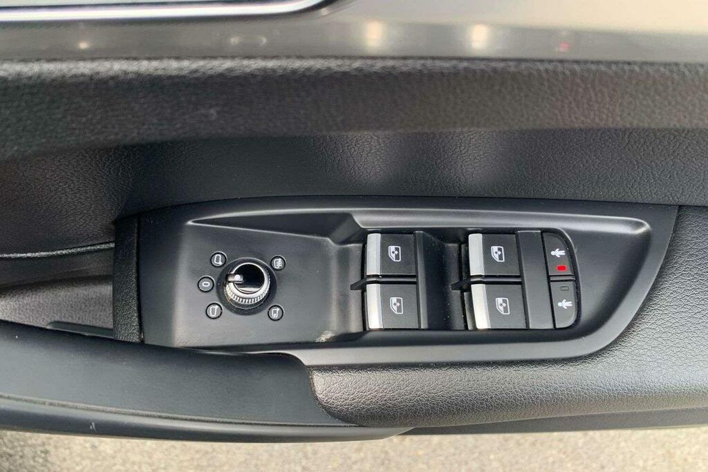 Audi Q5 2.0 Tfsi S Line Suv S Tronic Quattro Black #18