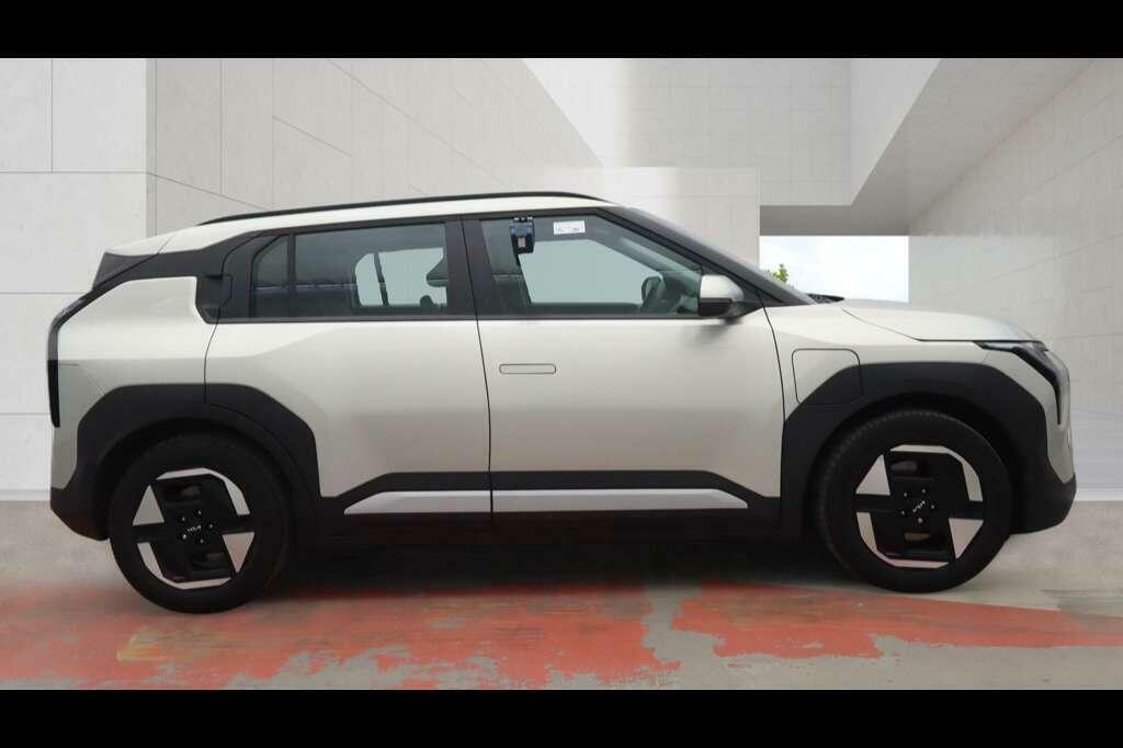 Kia EV3 81.4Kwh Air Suv 201 Bhp Silver #5