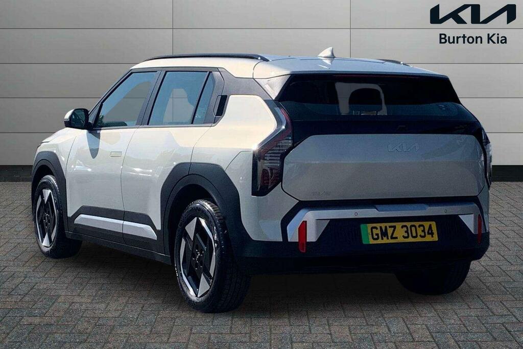 Kia EV3 81.4Kwh Air Suv 201 Bhp GMZ3034 Silver #2