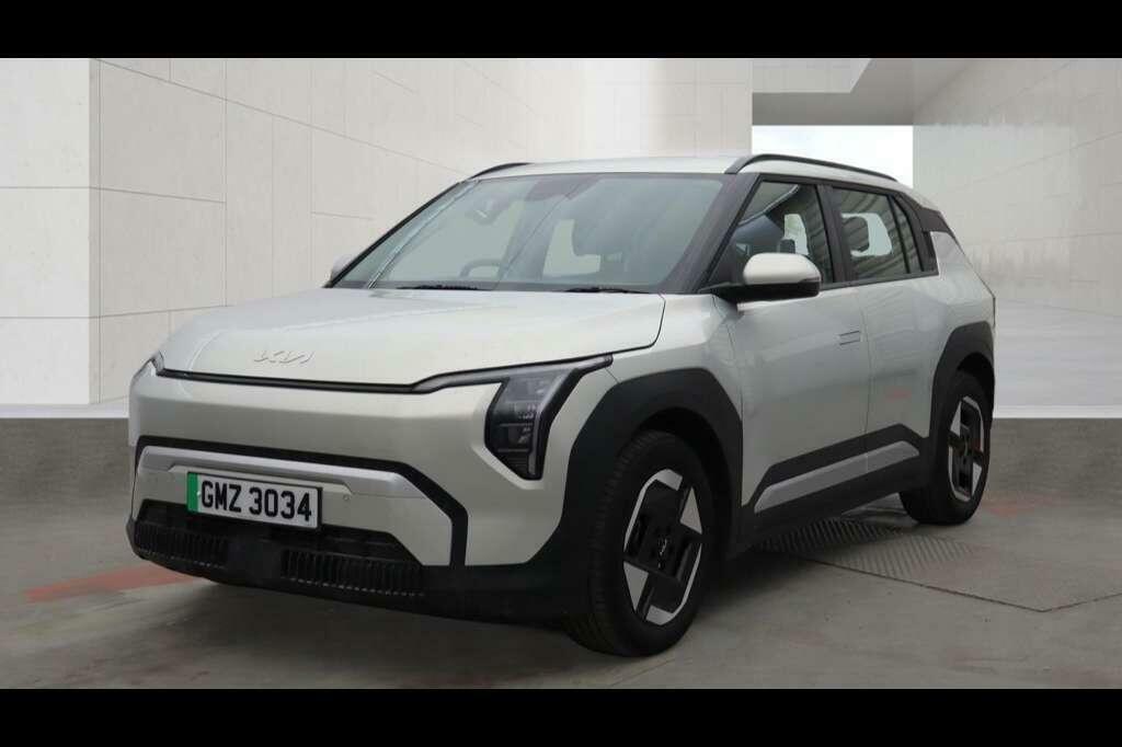 Kia EV3 81.4Kwh Air Suv 201 Bhp Silver #2