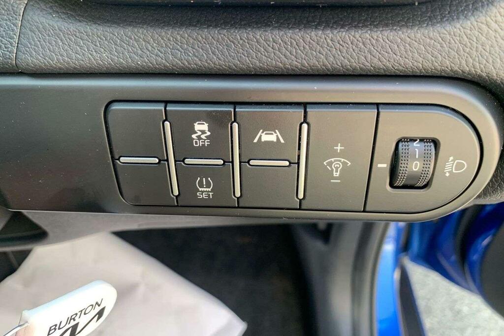 Kia Xceed 1.5T Gdi Isg 138 3 White #34