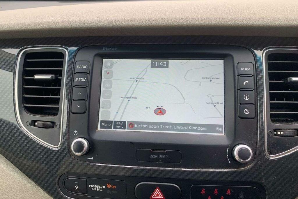 Kia Carens 1.6 Gdi Isg 2 White #10