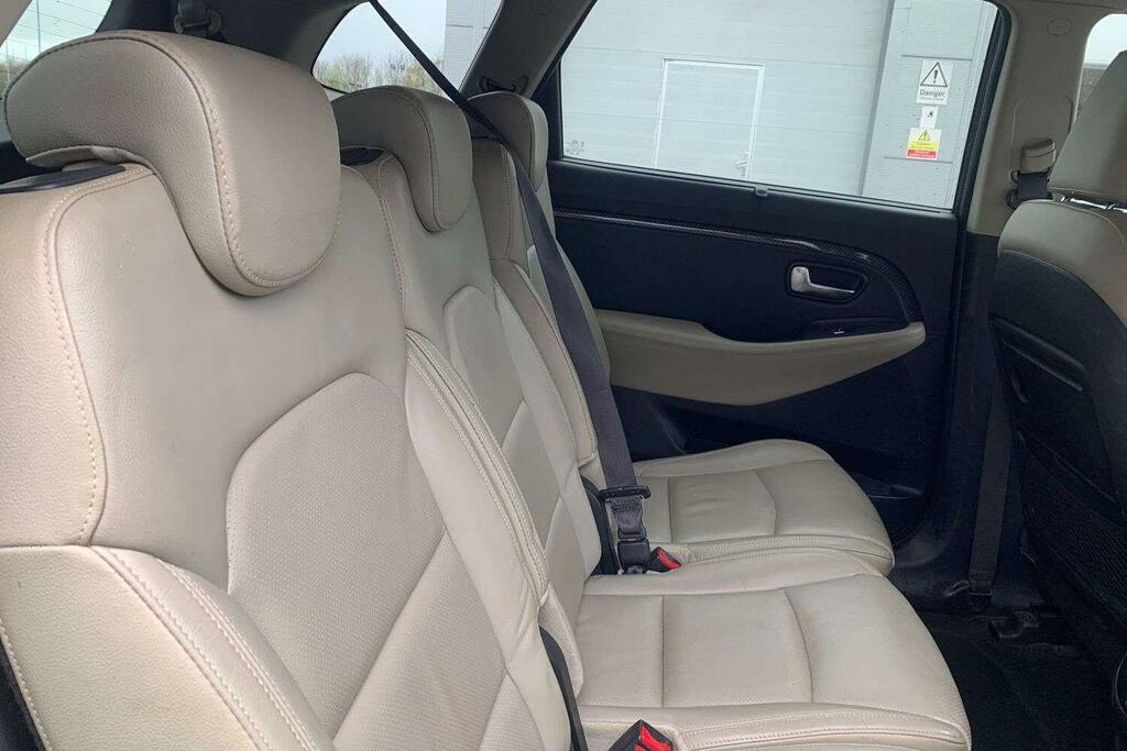 Kia Carens 1.6 Gdi Isg 2 White #19