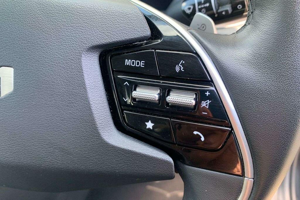 Kia e-Niro 64.8Kwh 3 Suv 201 Bhp Red #32