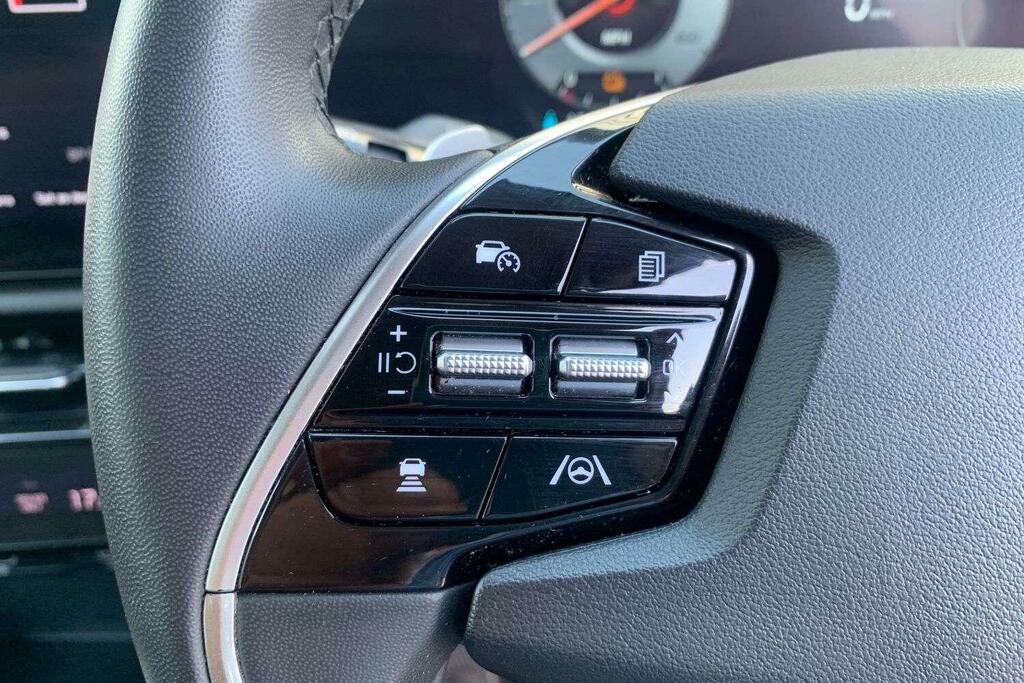 Kia e-Niro 64.8Kwh 3 Suv 201 Bhp Red #16