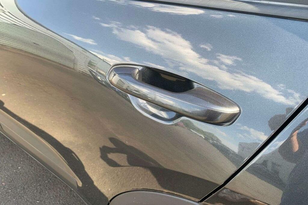 Kia e-Niro 64.8Kwh 3 Suv 201 Bhp Red #34