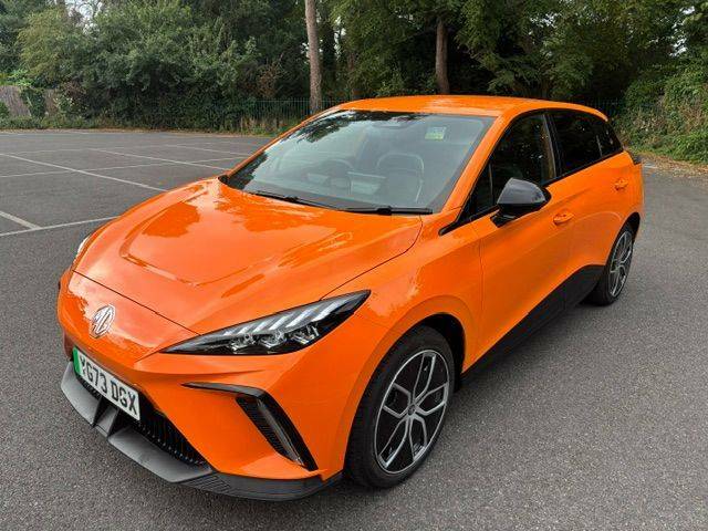 MG MG4 150Kw Trophy Ev Long Range 64Kwh - 2023 YG73DGX Orange #3