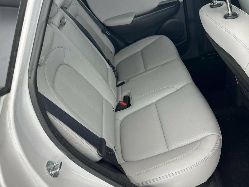 Hyundai Kona 150Kw Ultimate 64Kwh White #6