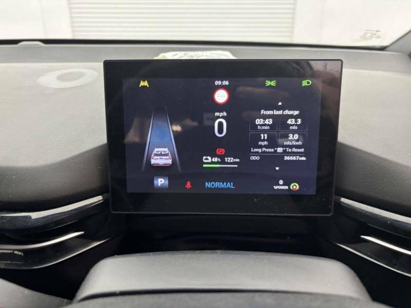 MG MG4 150Kw Se Ev Long Range 64Kwh White #6
