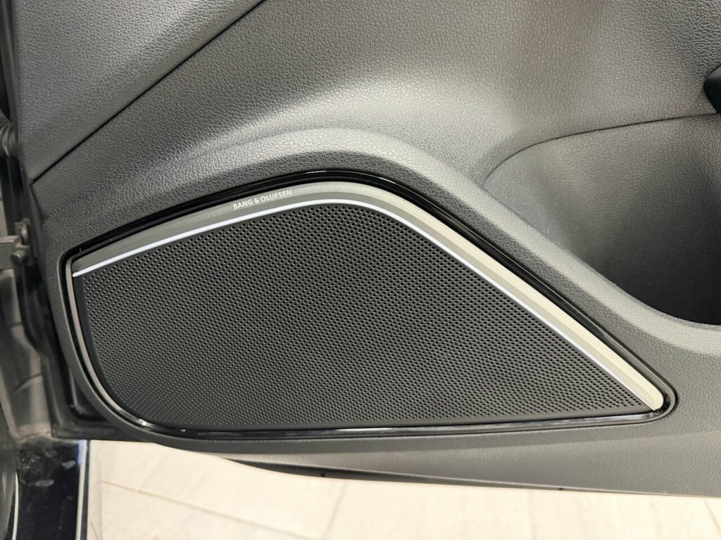 Audi S3 2L Black Edition YP69YBM Black #3