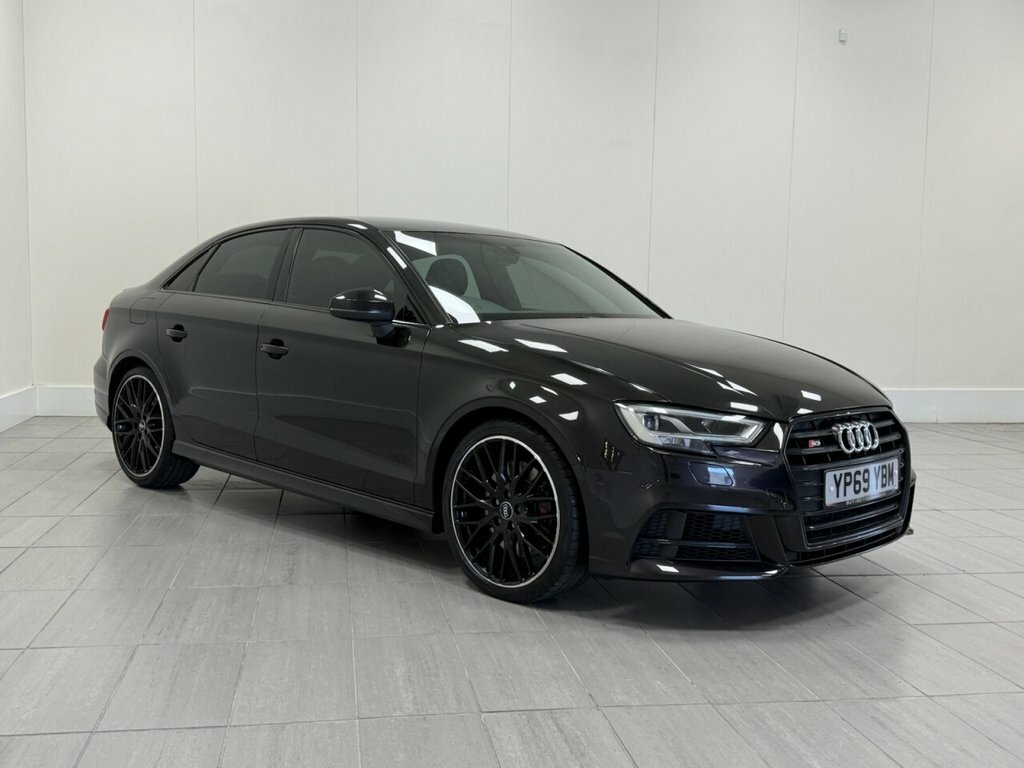 Audi S3 2L Black Edition YP69YBM Black #4