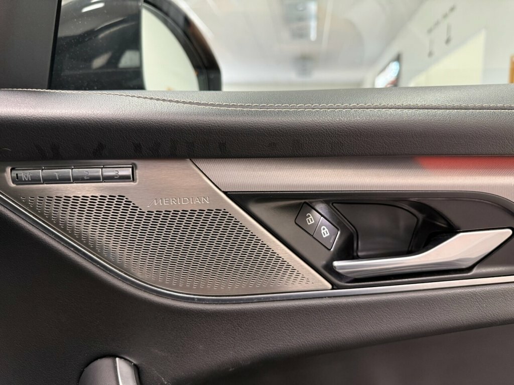 Jaguar F-Pace 3L R-dynamic Hse Grey #3