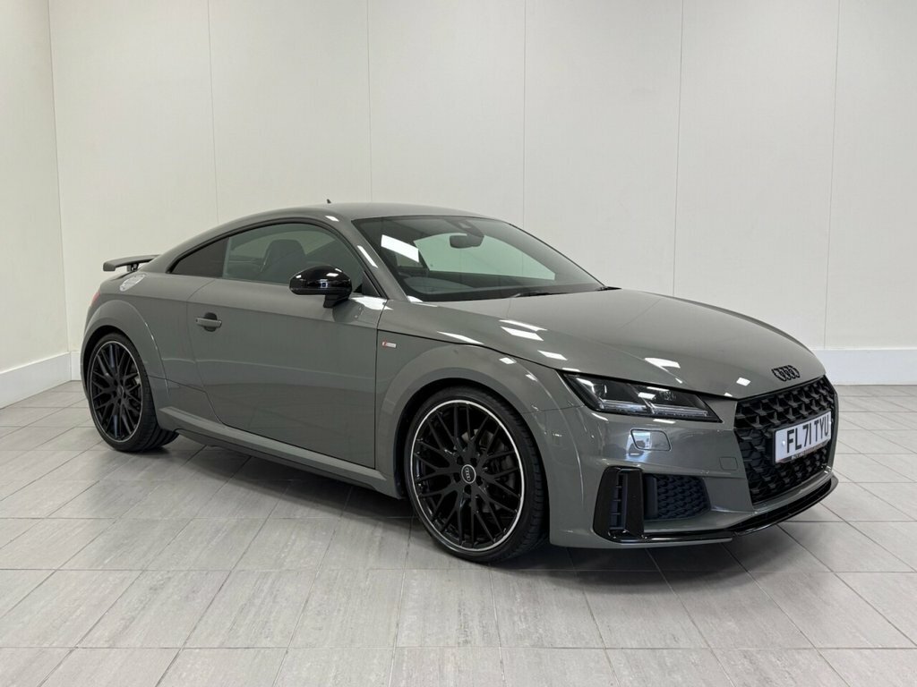 Audi TT 2L Black Edition FL71TYU Grey #5