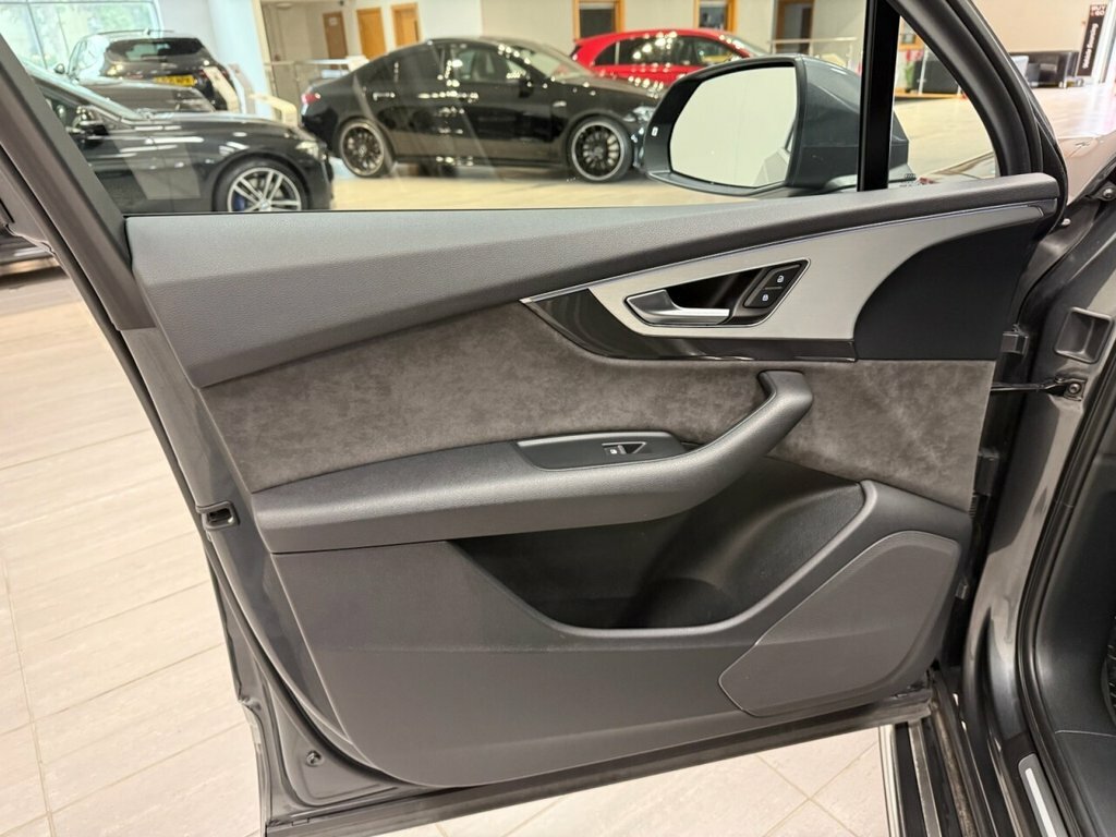 Audi Q7 3L S Line Grey #4