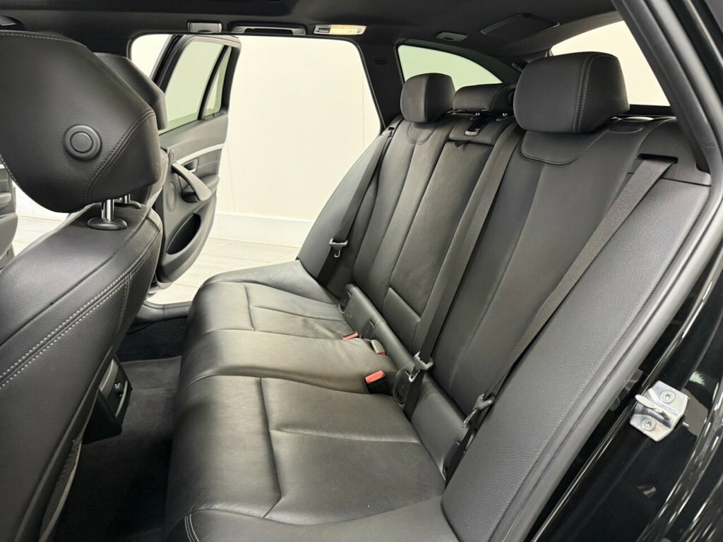 BMW 3 Series 320D M Sport Black #16