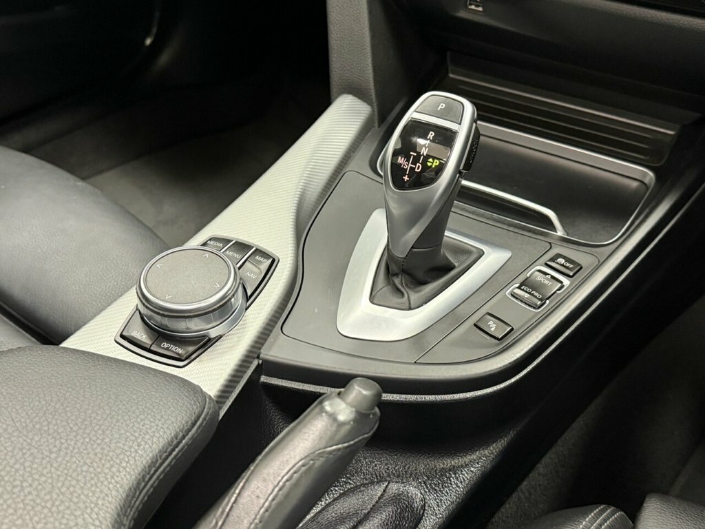 BMW 3 Series 320D M Sport Black #32