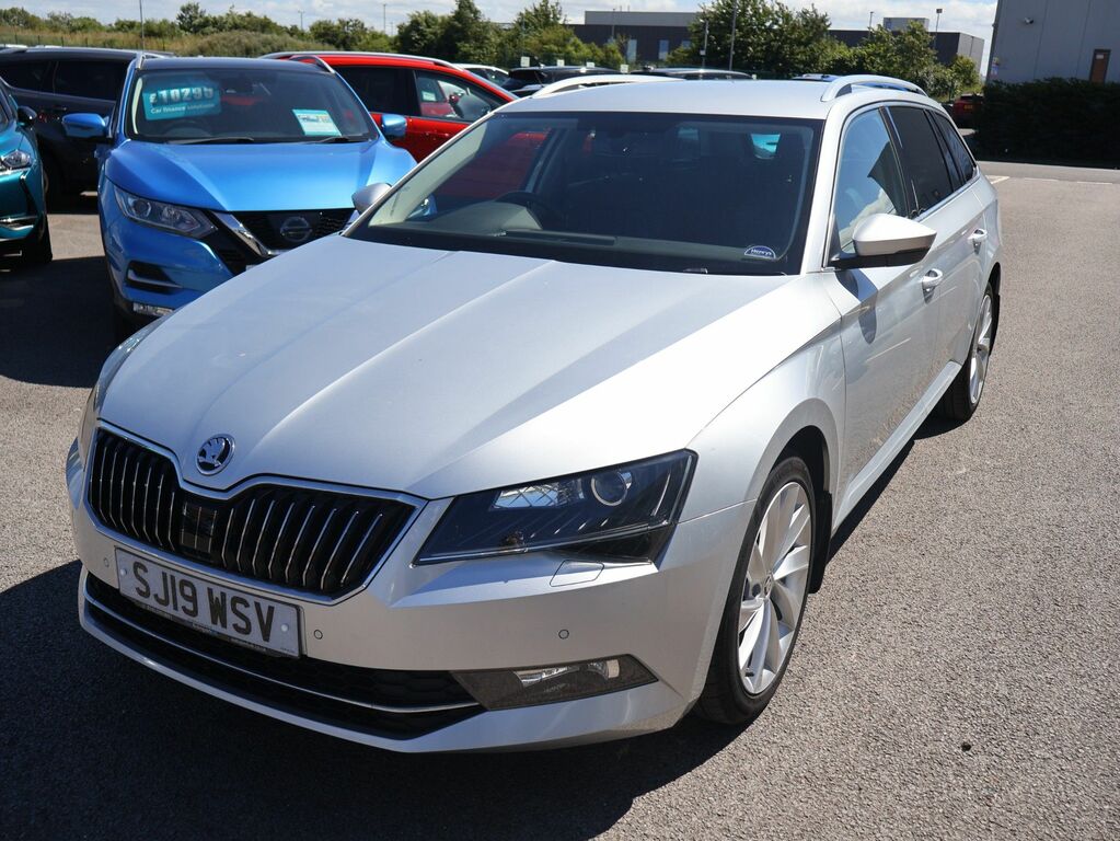 Skoda Superb 2019 2.0 Tdi Se L Executive Estate Dsg Silver #4