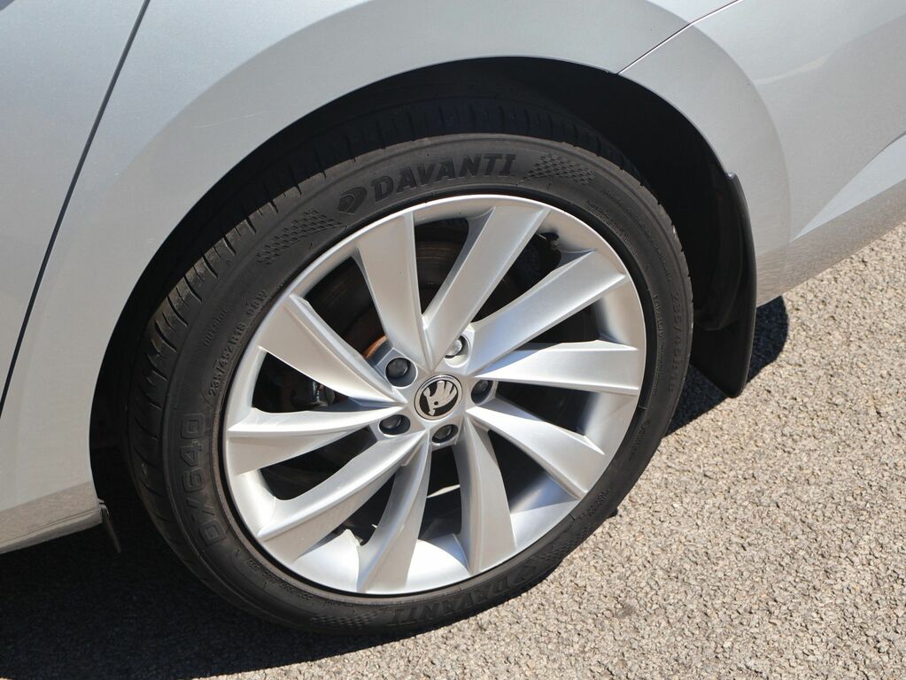 Skoda Superb 2019 2.0 Tdi Se L Executive Estate Dsg Silver #5
