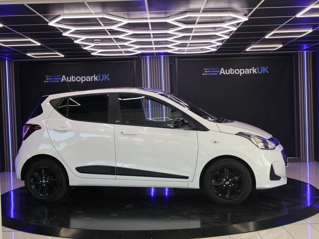 Hyundai I10 2018 1.0 Go Se Hatchback Euro 6 SE18NKP White #2