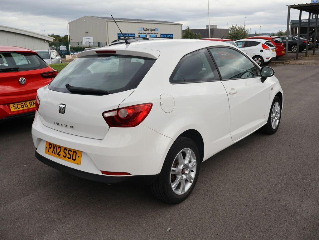 Seat Ibiza 2012 1.2 12V S Copa Sport Coupe White #3