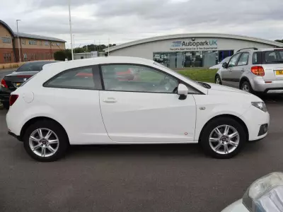 Seat Ibiza 1.4 16V Se Copa Sport Coupe Euro 5 White #2