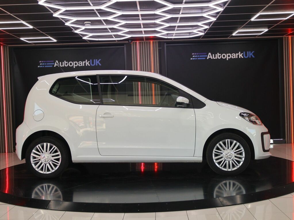 Volkswagen Up 2019 1.0 Move Up Tech Edition Hatchback Petro White #2