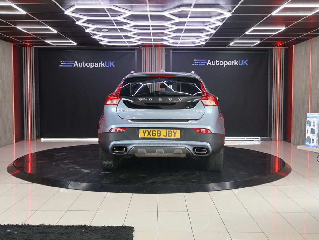 Volvo V40 Cross Country 2018 1.5 T3 Gpf Pro Hatchback Euro YX68JBY Blue #5