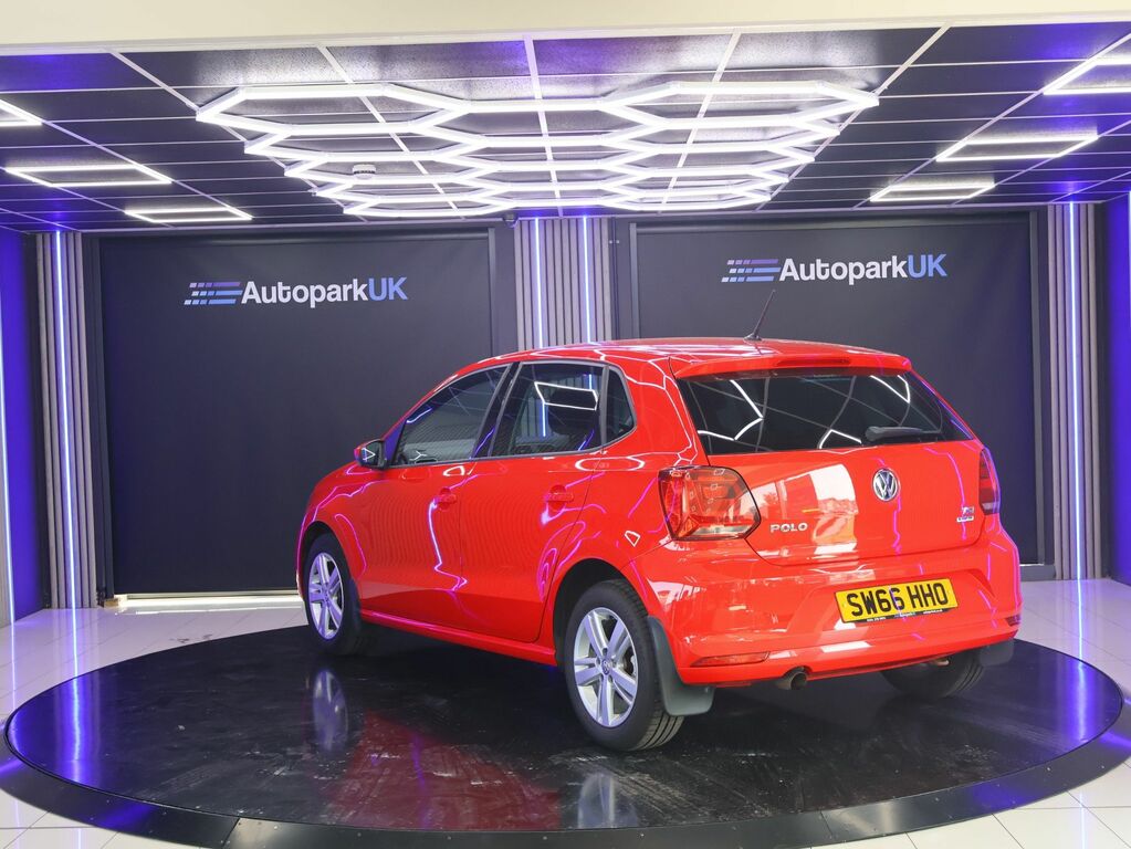 Volkswagen Polo 2016 1.2 Tsi Bluemotion Tech Match Hatchback P SW66HHO Red #5