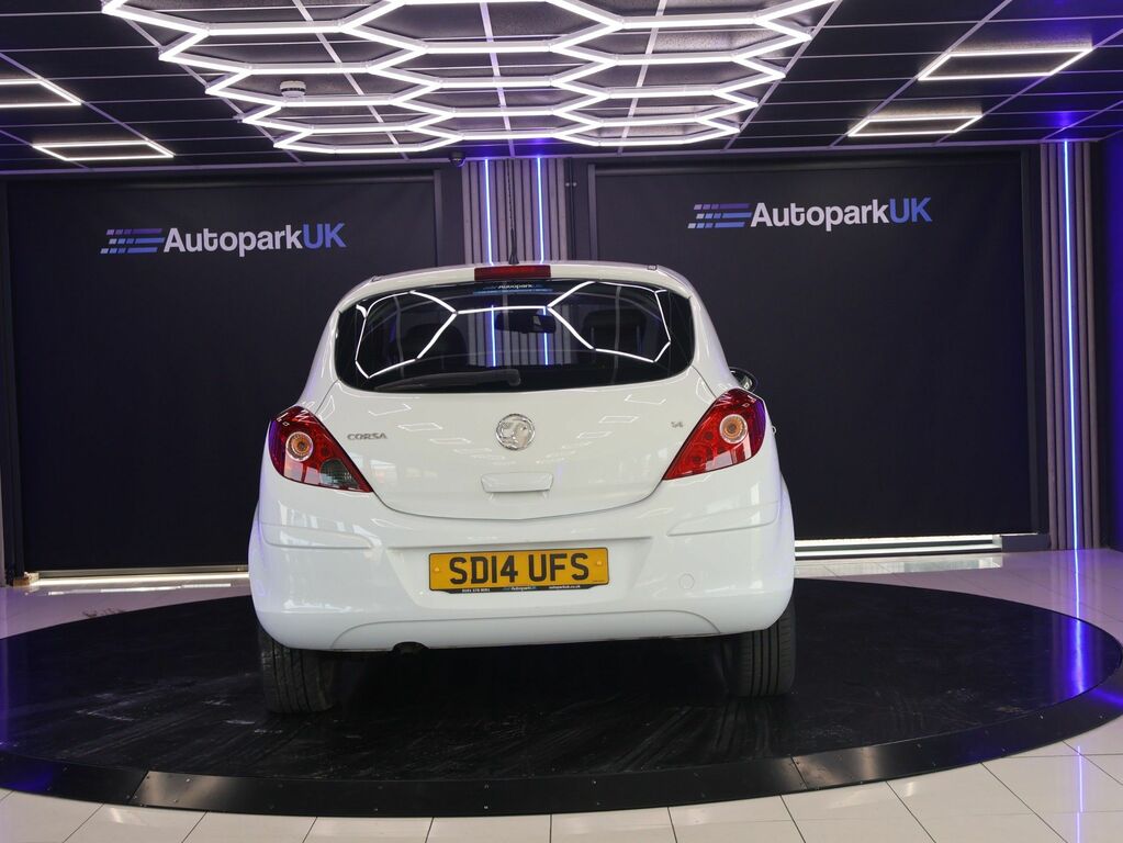Vauxhall Corsa 2014 1.4 16V Se Hatchback Euro 5 White #4