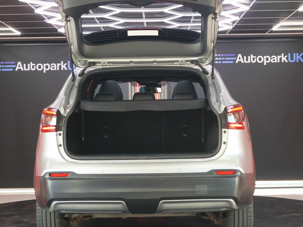 Nissan Qashqai 2017 1.6 Dci Tekna Suv Xtron Euro 6 S BD67ZKJ Silver #5