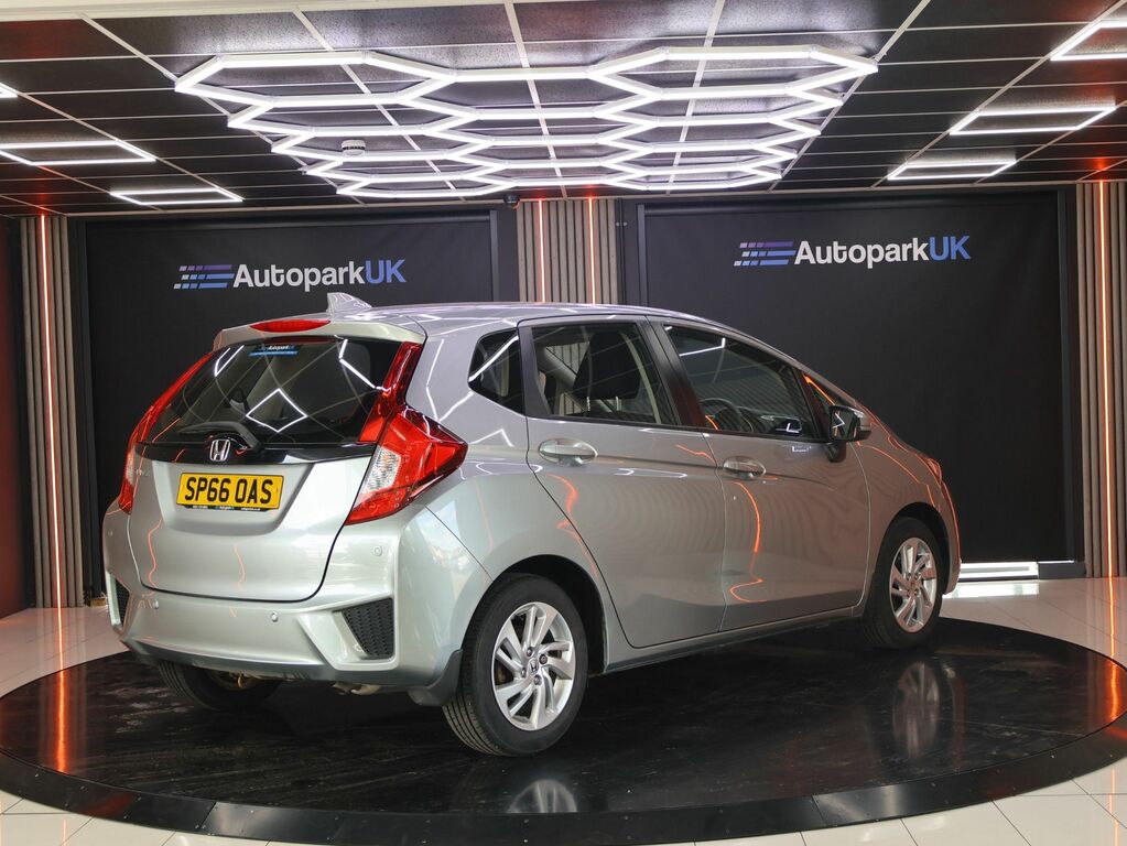 Honda Jazz 2016 1.3 I-vtec Se Hatchback Eur SP66OAS Silver #3